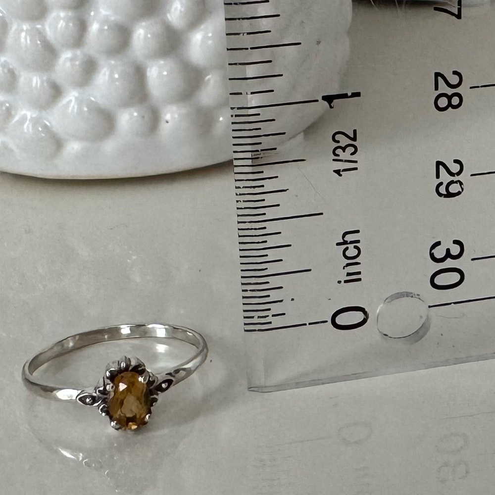 NWOT Sundance Afternoon Portrait Ring, Citrine, Sterling Silver - Picture 5 of 6